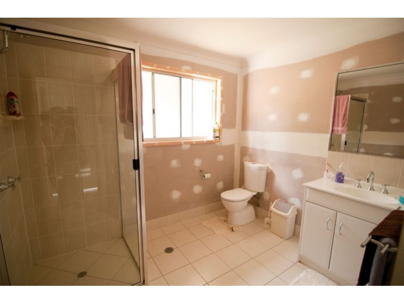 178 Barmoya Road, The Caves QLD 4702