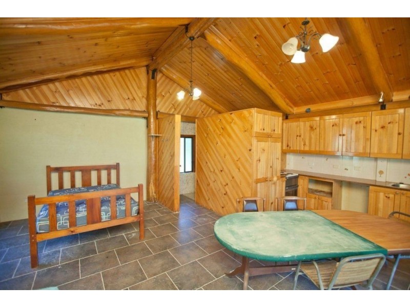 23 Meura Road, Gracemere QLD 4702