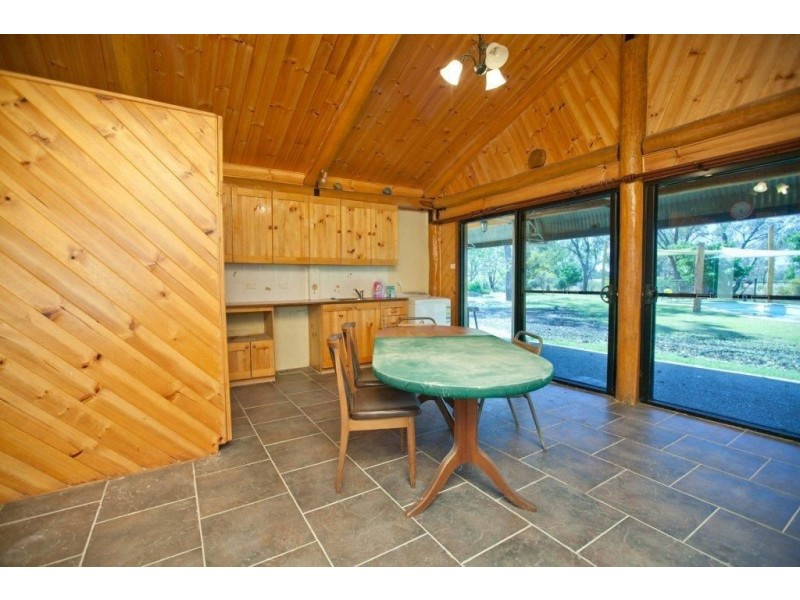 23 Meura Road, Gracemere QLD 4702