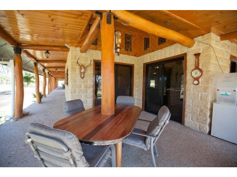 23 Meura Road, Gracemere QLD 4702