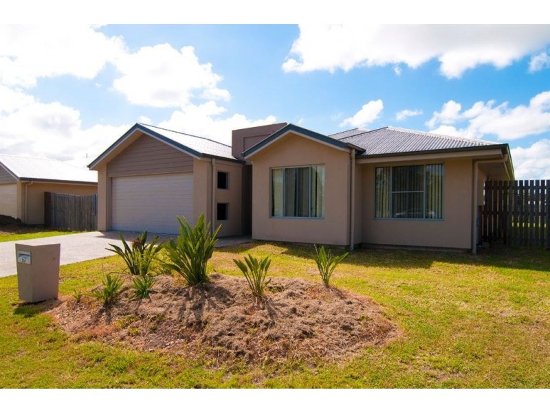 57 Middle Road, Gracemere QLD 4702