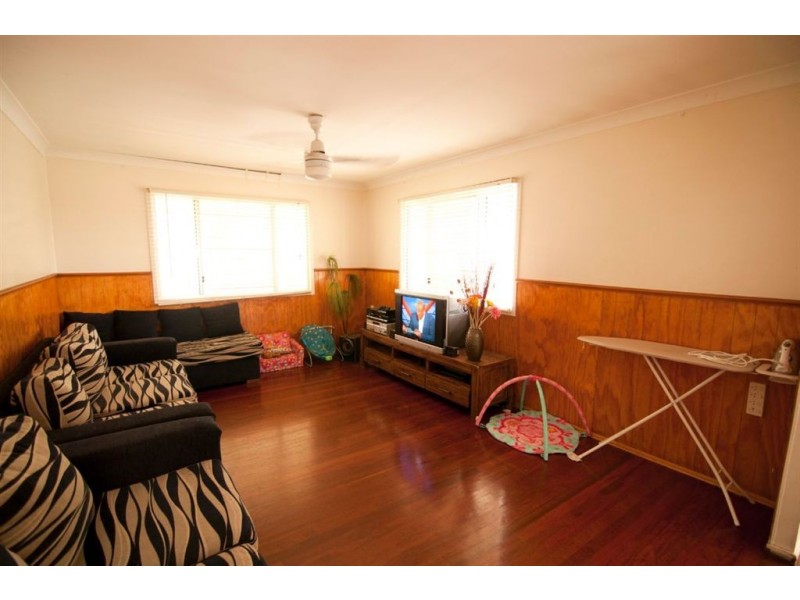80 Alexandra Street, Park Avenue QLD 4701