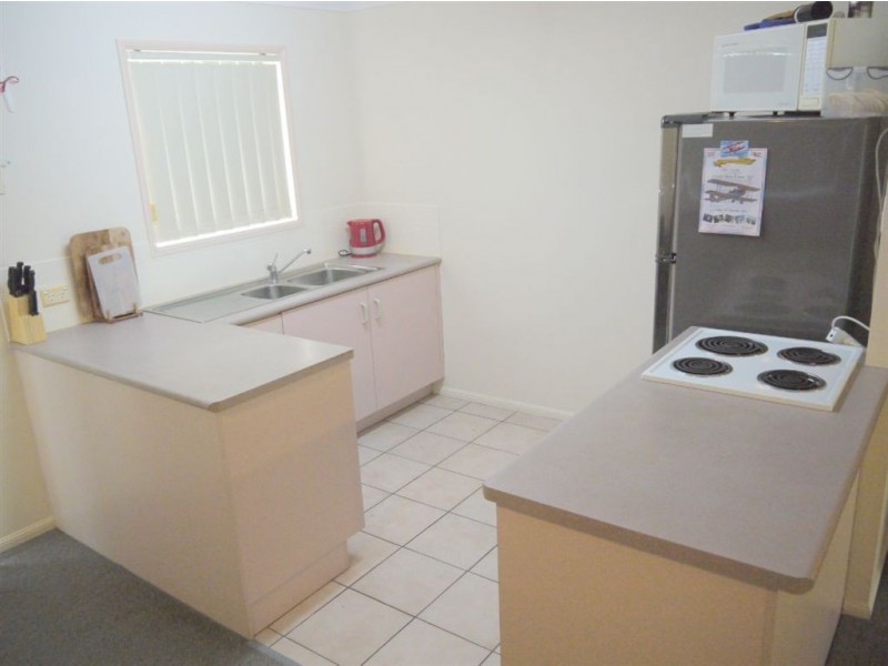 12/93 Pennycuick Street, West Rockhampton QLD 4700