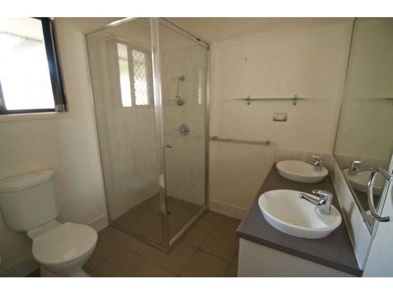 21 Constantia Crescent, Frenchville QLD 4701