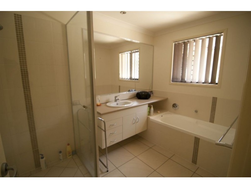 21 Constantia Crescent, Frenchville QLD 4701