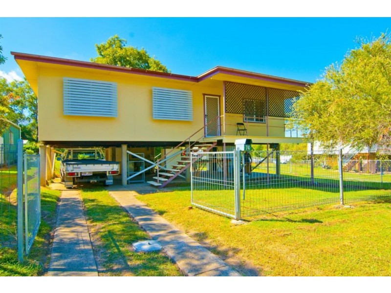 74 Dee Street, Koongal QLD 4701
