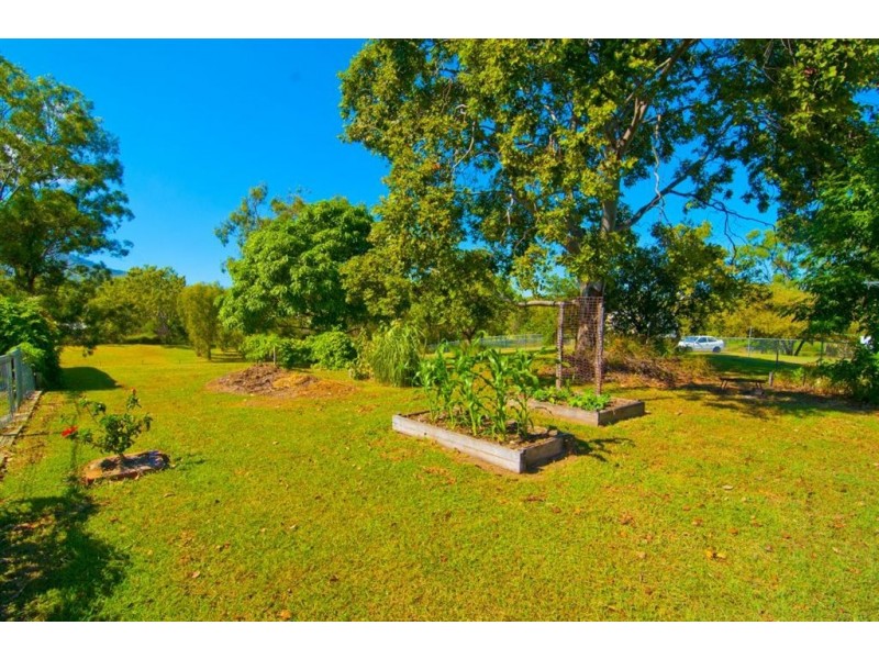 74 Dee Street, Koongal QLD 4701