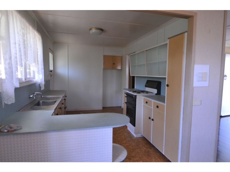 4 Wambool Street, Rockhampton City QLD 4700