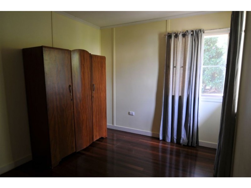 4 Wambool Street, Rockhampton City QLD 4700