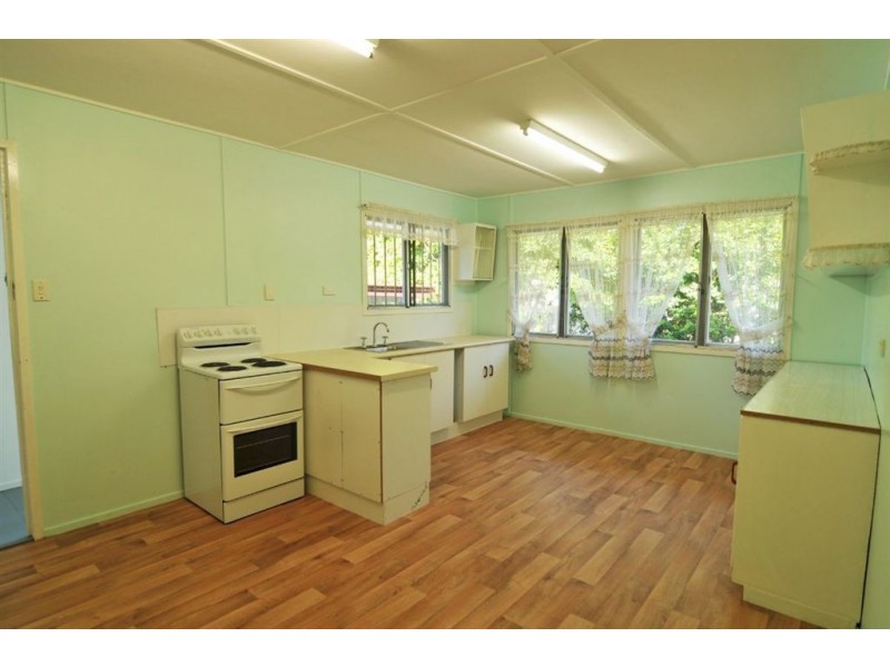 Park Avenue QLD 4701