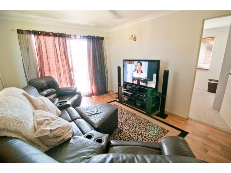 82 Simpson Street, Berserker QLD 4701
