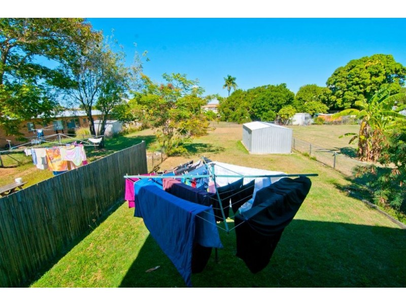 82 Simpson Street, Berserker QLD 4701