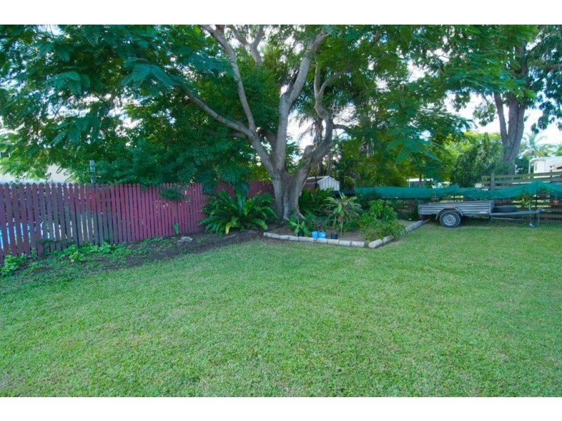 21 Harriette Street, Park Avenue QLD 4701