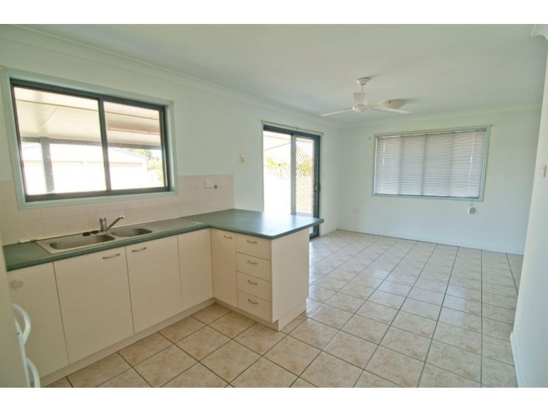 100 Donovan Cresent, Gracemere QLD 4702