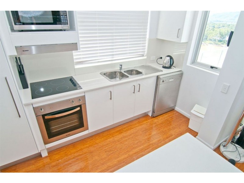 1203/102-108 Victoria Parade, Rockhampton City QLD 4700