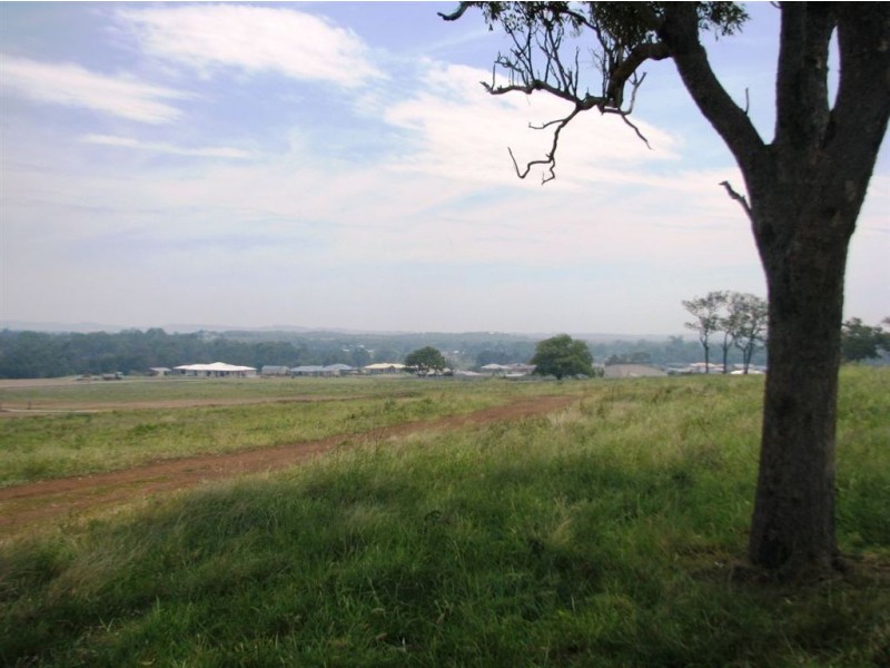 Lot 85 Stirling Drive, Paramount Park, Rockyview QLD 4701