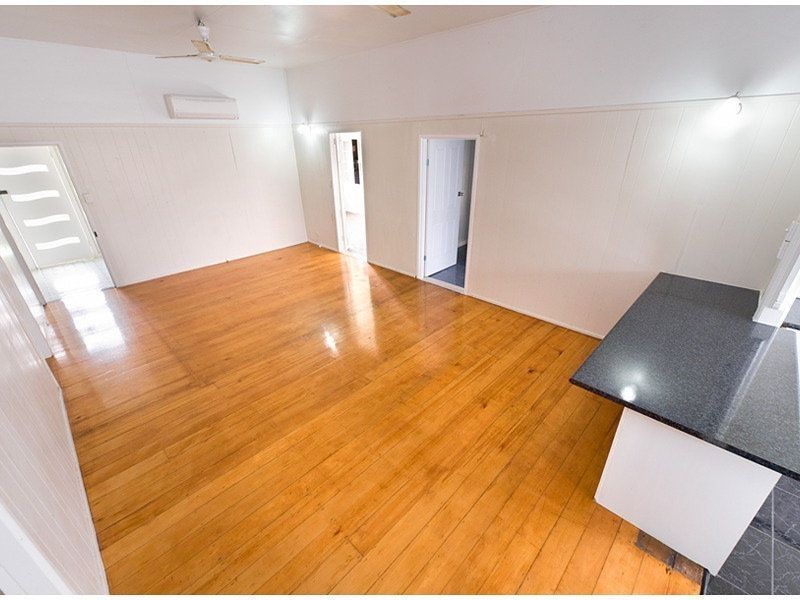 146 Hinchliff Street, Kawana QLD 4701