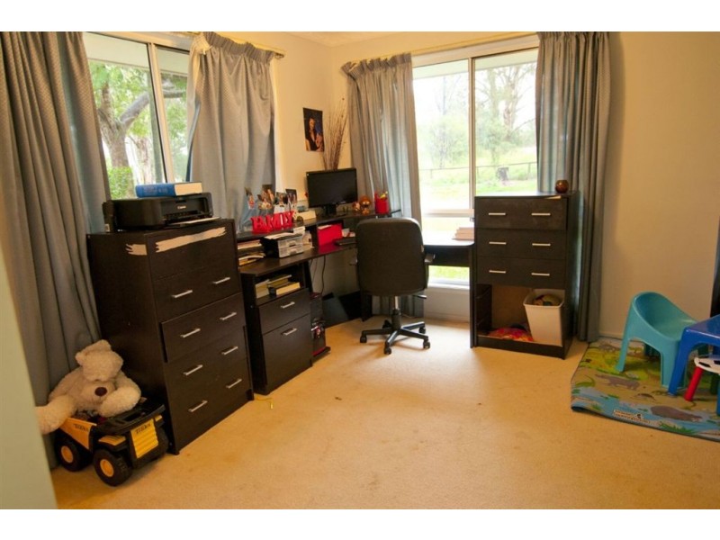 84 Bryant Street, Koongal QLD 4701