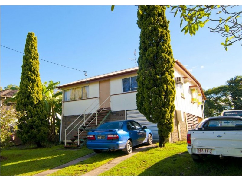 15 Card Street, Berserker QLD 4701