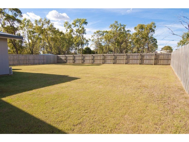 21 Maree Crescent, Gracemere QLD 4702