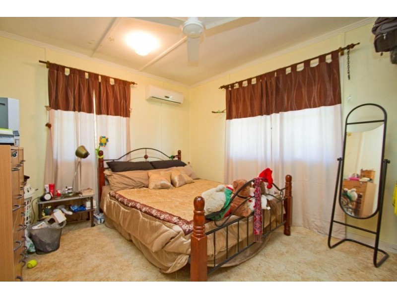 4 Wambool Street, West Rockhampton QLD 4700