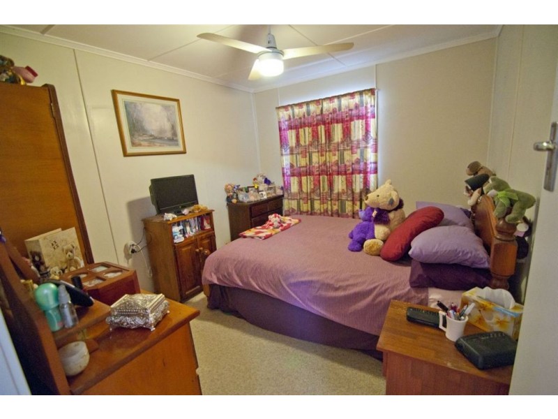 96 Edward Street, Berserker QLD 4701