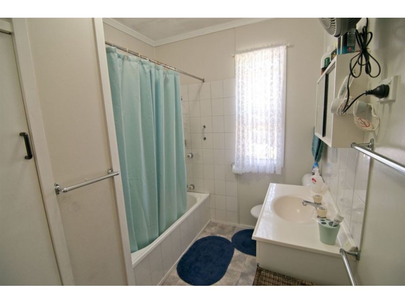 96 Edward Street, Berserker QLD 4701