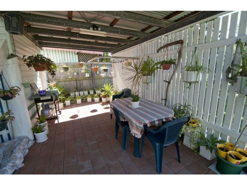96 Edward Street, Berserker QLD 4701
