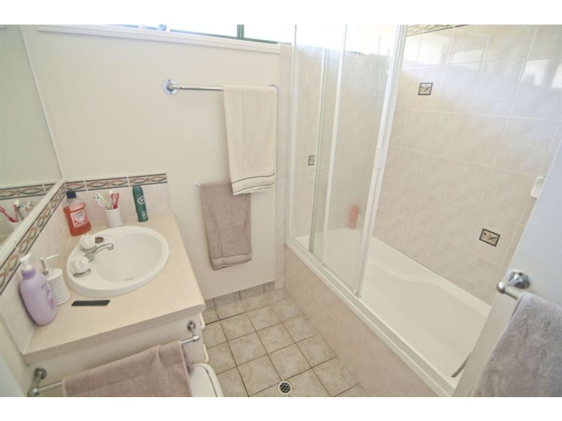 18 Grant Street, Allenstown QLD 4700
