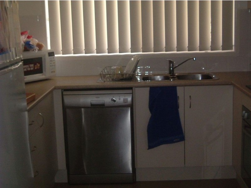 17 Doongarra Crescent, Gracemere QLD 4702