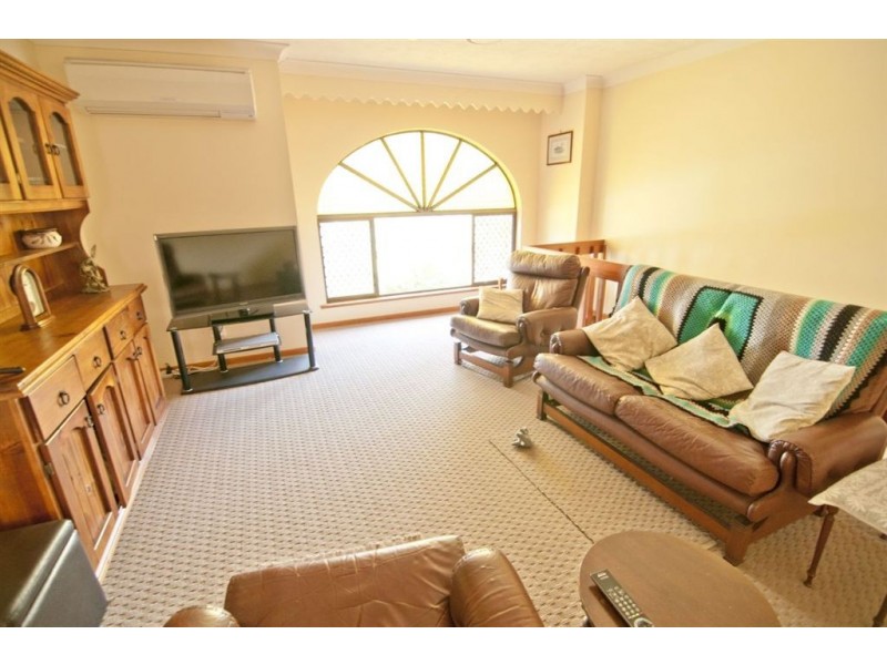 5 Fryer Avenue, Frenchville QLD 4701