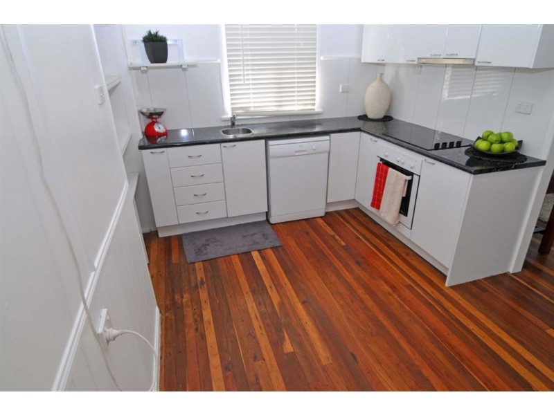 141 Bremner Street, Berserker QLD 4701