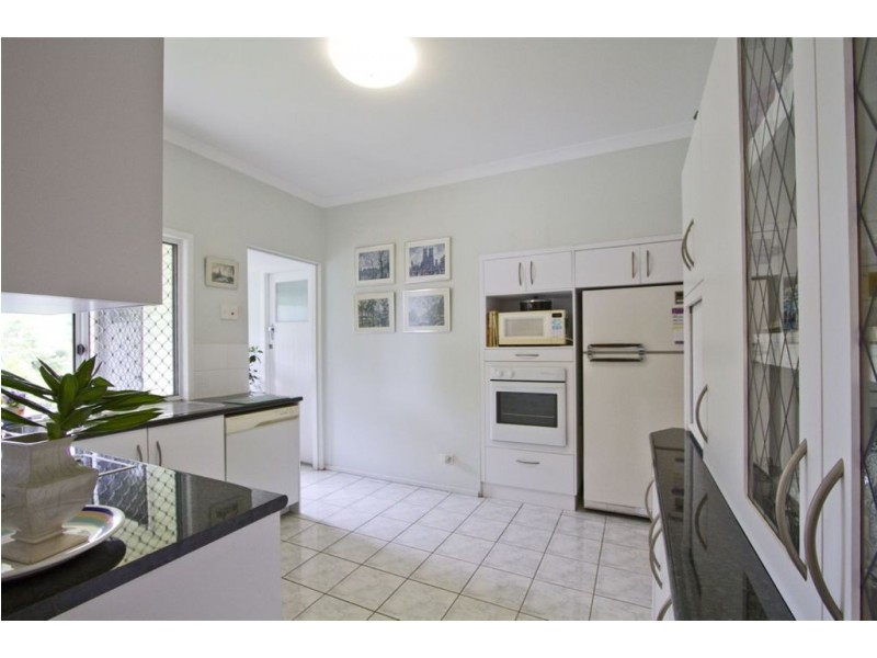 100 Bremner Street, Berserker QLD 4701