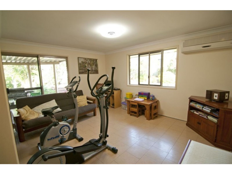 109 Somerset Road, Gracemere QLD 4702