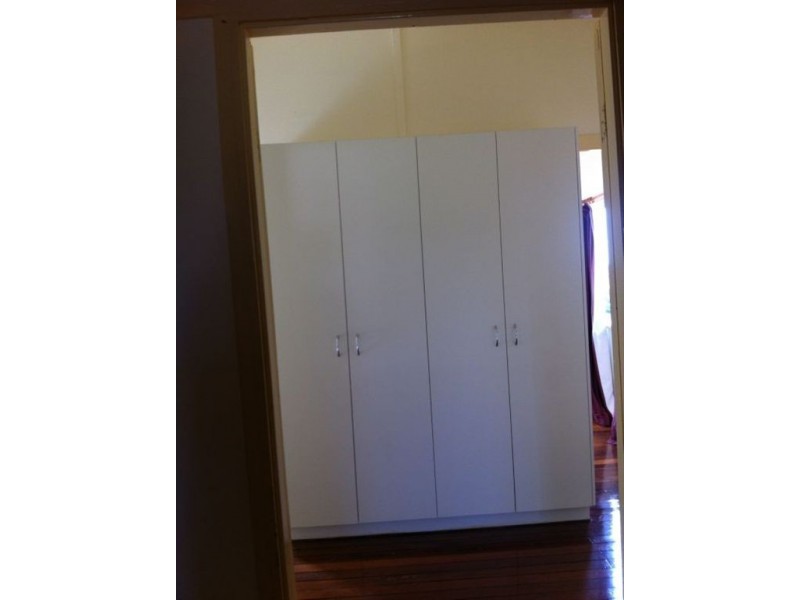 18 Jardine Street, Wandal QLD 4700