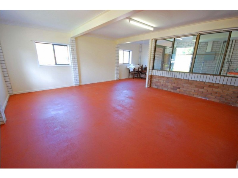 49 Sheehy Street, Park Avenue QLD 4701