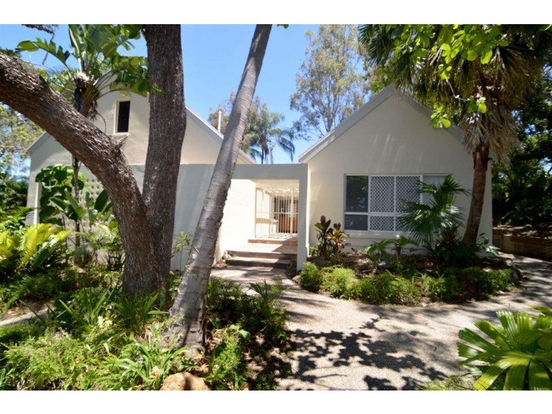 19 Queen Street, The Range QLD 4700