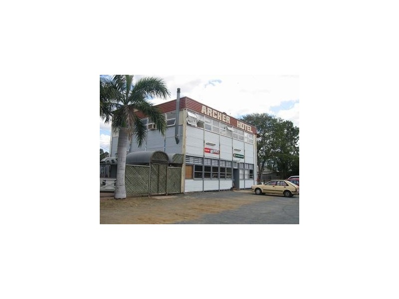 140 Port Curtis Road, Rockhampton QLD 4700