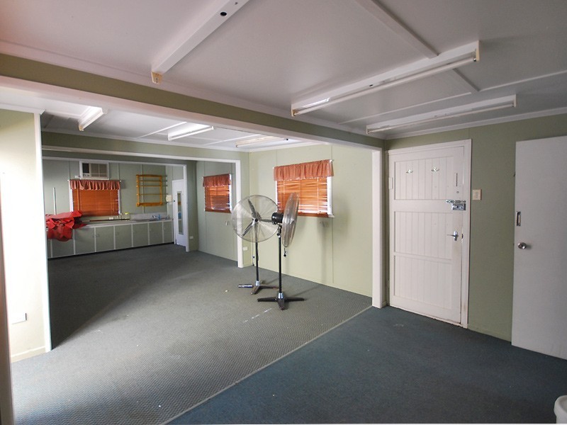 2/105 East St, Rockhampton QLD 4700