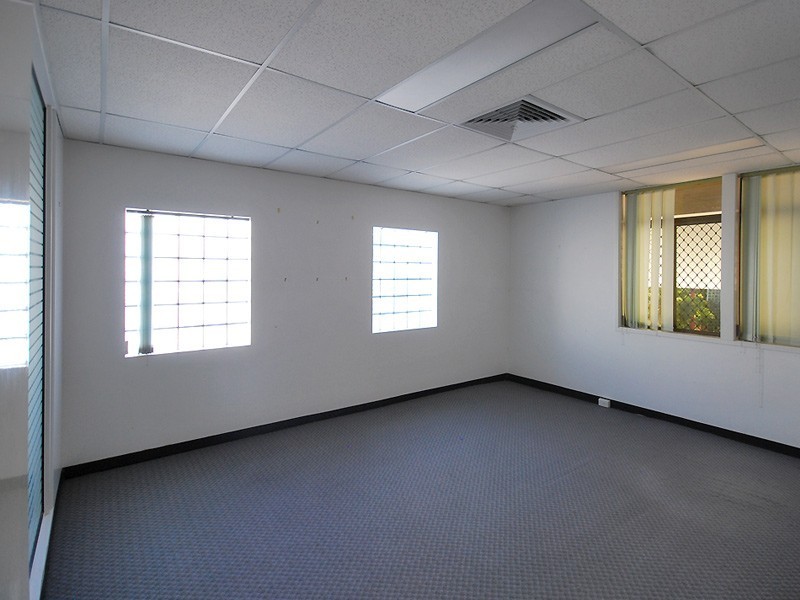 2/105 East St, Rockhampton QLD 4700