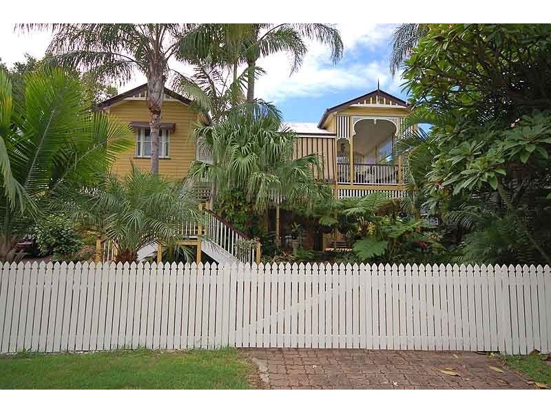 22 Lucy St, Albion QLD 4010