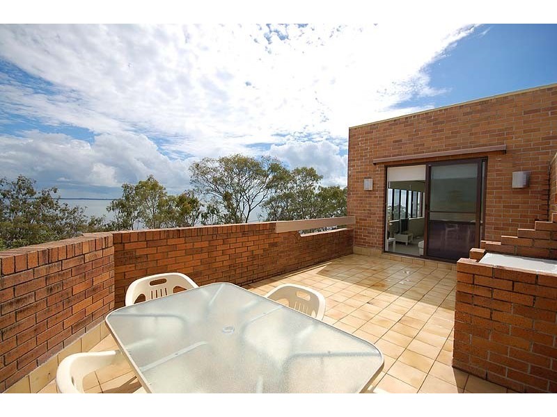 14 Eagle Terrace, Sandgate QLD 4017