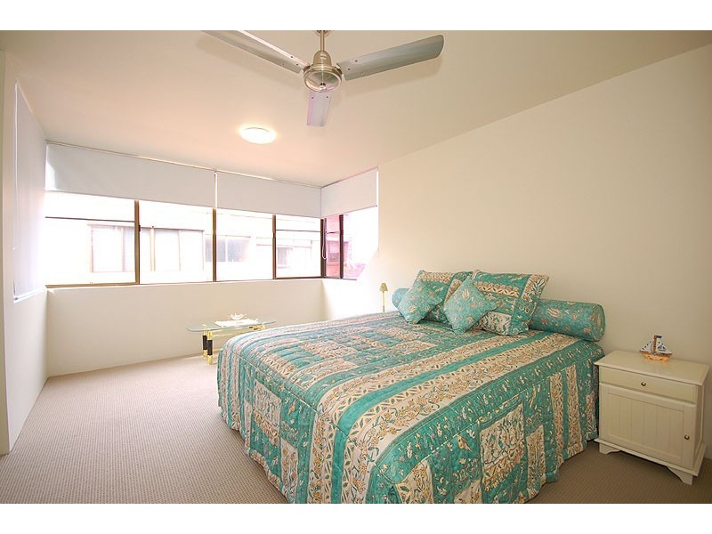 14 Eagle Terrace, Sandgate QLD 4017
