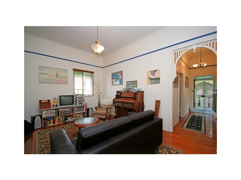 141 Main Avenue, Wavell Heights QLD 4012