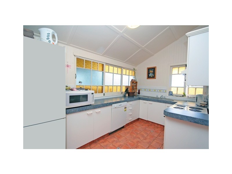 141 Main Avenue, Wavell Heights QLD 4012