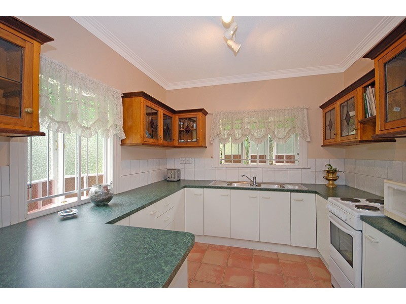 100 Mayfield Road, Moorooka QLD 4105