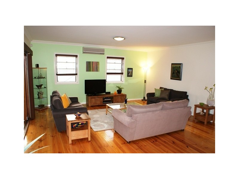 16 East Street, Kedron QLD 4031