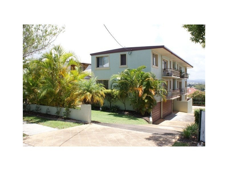 2/34 Miles Street, Clayfield QLD 4011