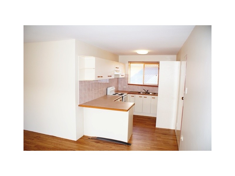 2/34 Miles Street, Clayfield QLD 4011