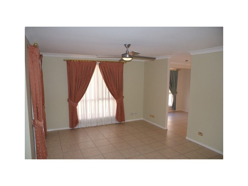 5 Athabasca Close, Wavell Heights QLD 4012